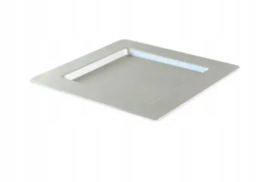 talerze plastikowe 30 x 30 cm srebrne 4 szt.      34-23
