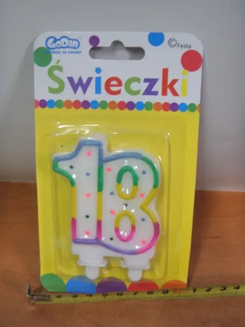 świeczka cyferka z kropeczkami 8cm ''18'' PF-SCK18