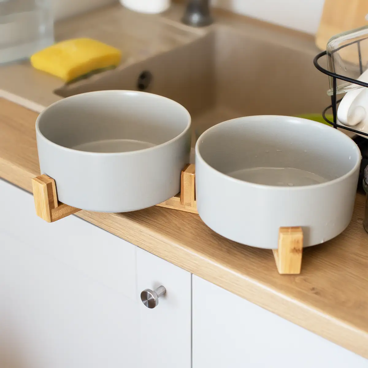 Ceramiczne miski dla psa kota na stojaku - na karmę i wodę — 2