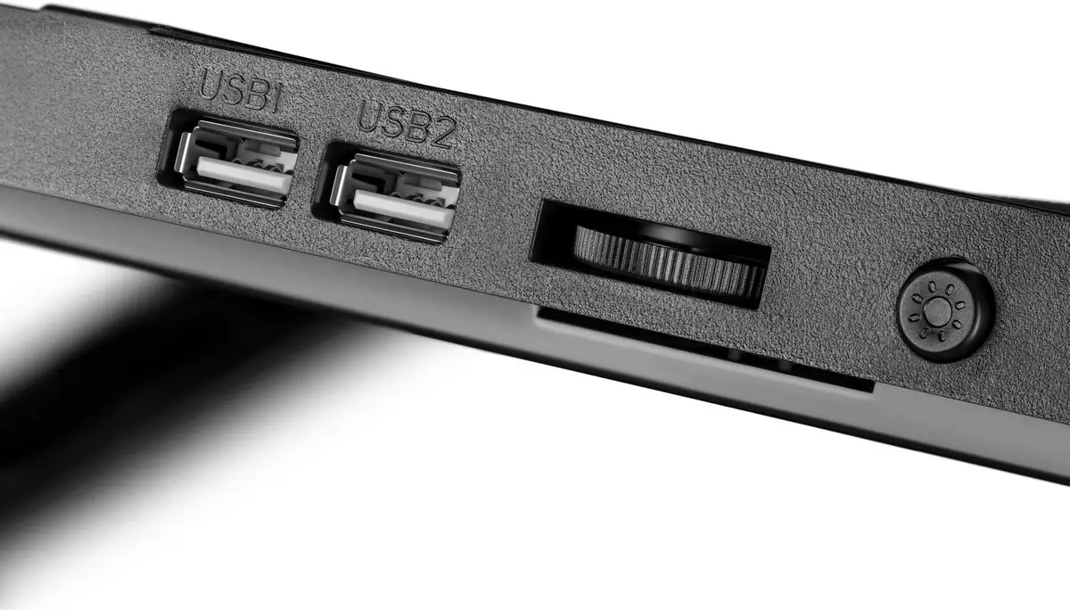 PODSTAWKA DEFENDER POD LAPTOPA NS-502 15.6"-17" 2W 2xUSB — 8
