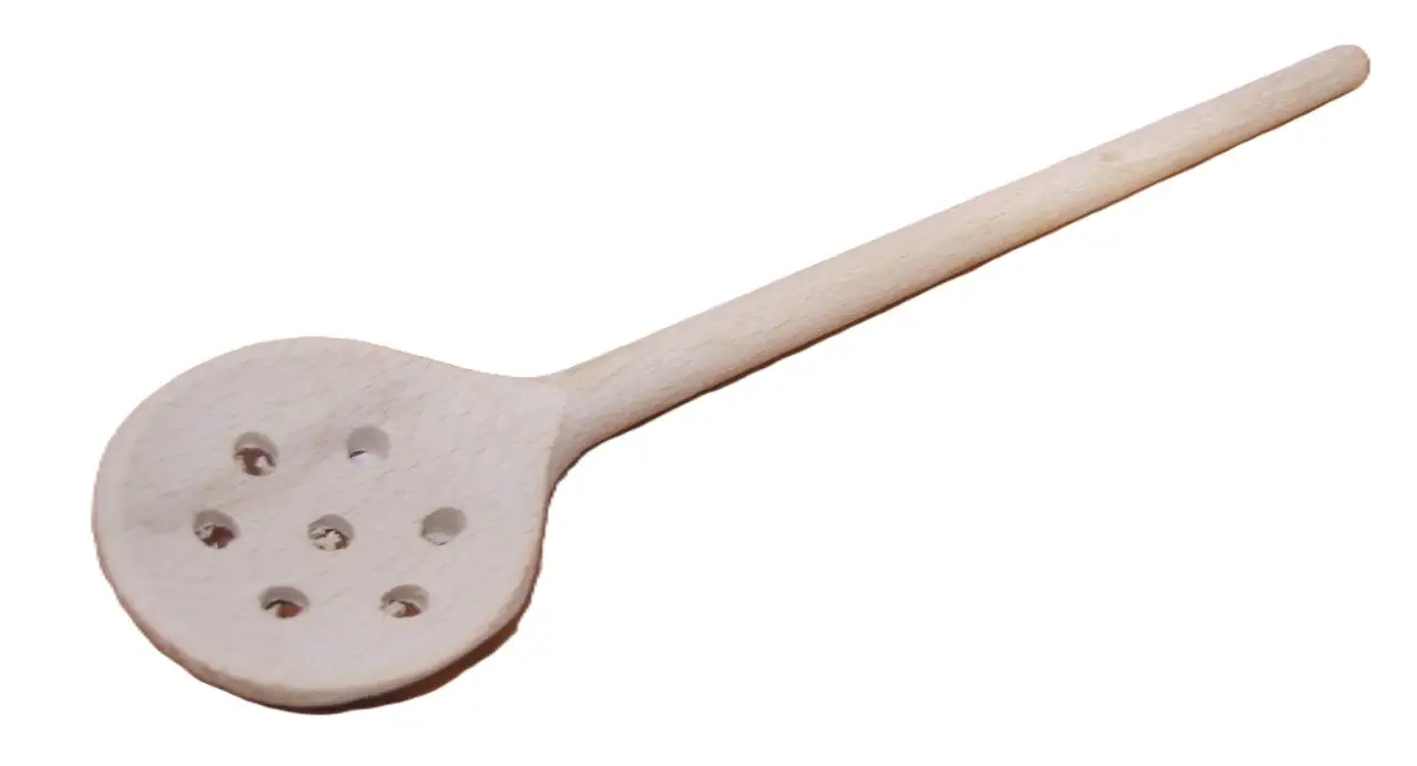 łyżka okrągła cedzakowa 30 cm  L107 — 2