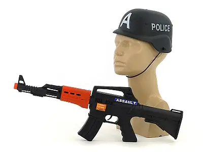 zestaw policyjny hełm+karabin w siatce