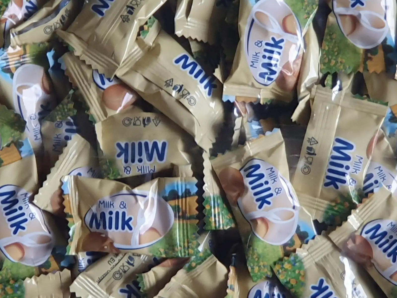 Cukierki karmelki mleczne 200g MILK & MILK — 3