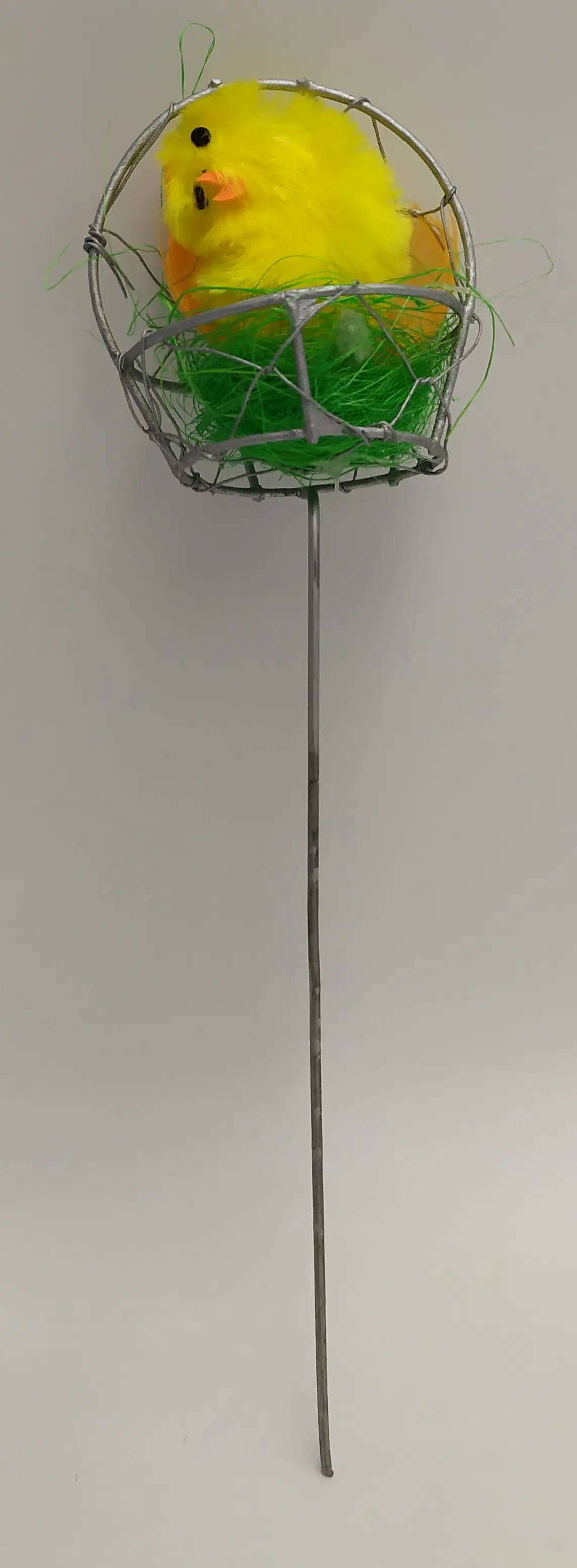 kurczak na piku w koszyczku 23cm. | TC50639