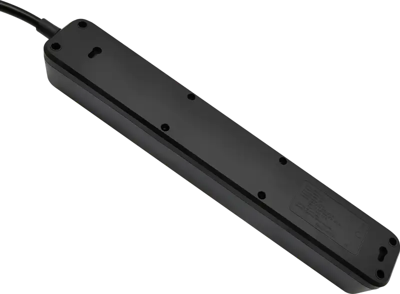 LISTWA DEFENDER SFS 133 4G+3xUSB 1.5m CZARNA — 5
