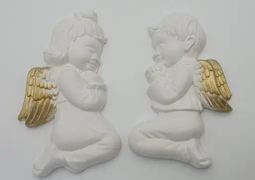 anioł gipsowy płaski  chłopiec / dziewczynka 19 x 11 cm      A-45 — 2