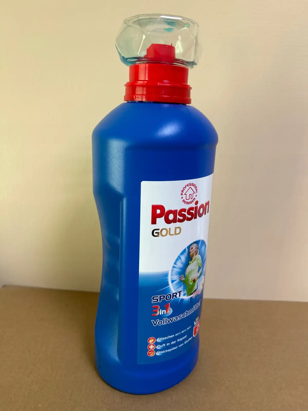 Universal washing gel Passion Gold 2 l — 10